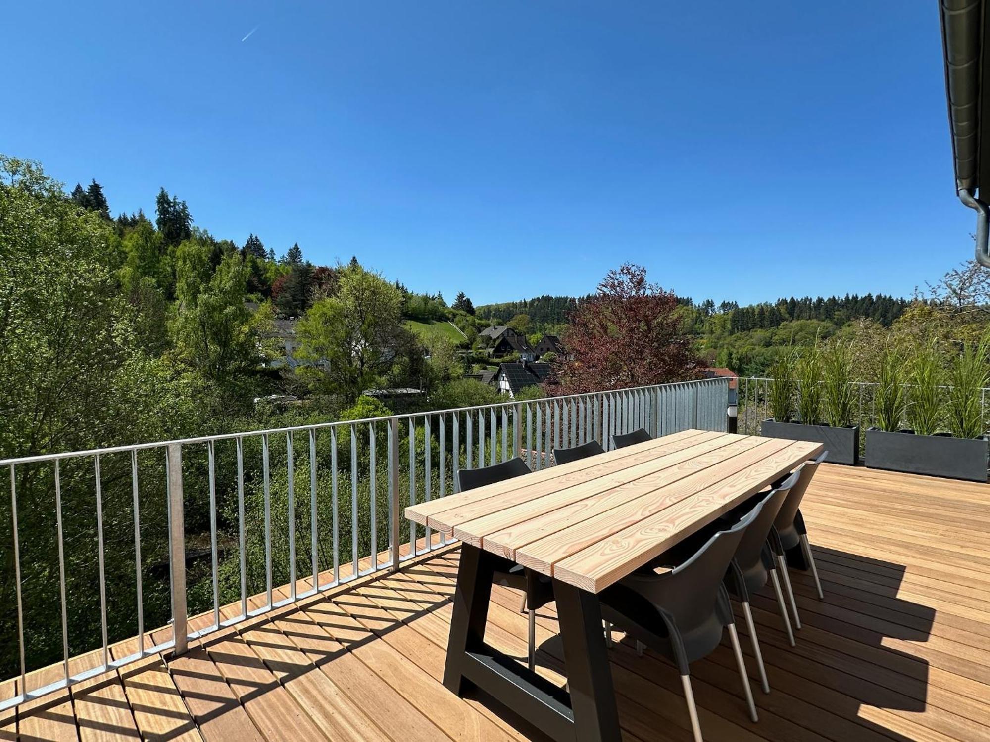 Villa Holgenbach - Penthouse- Und Ferienwohnung Im Nationalpark Eifel Schleiden Exterior photo
